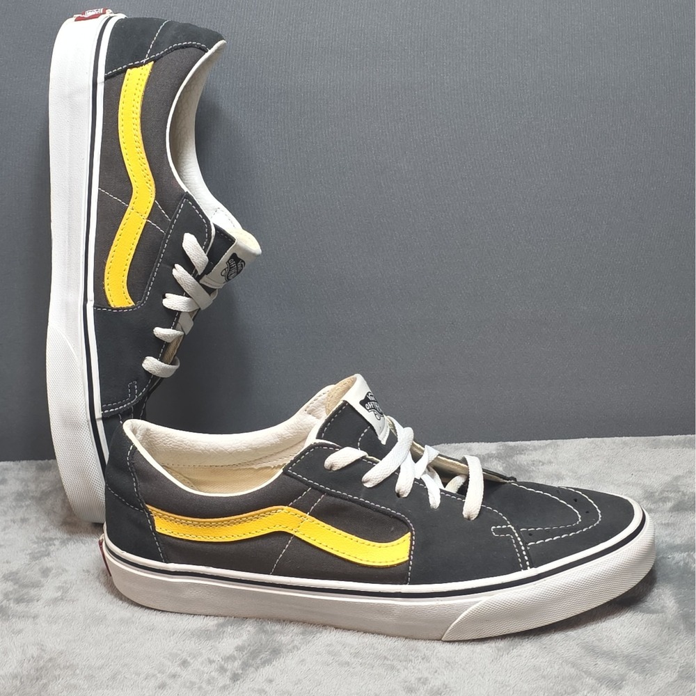 Size 9.5 - Vans Sk8- Low Utility Pop - Raven Freesia